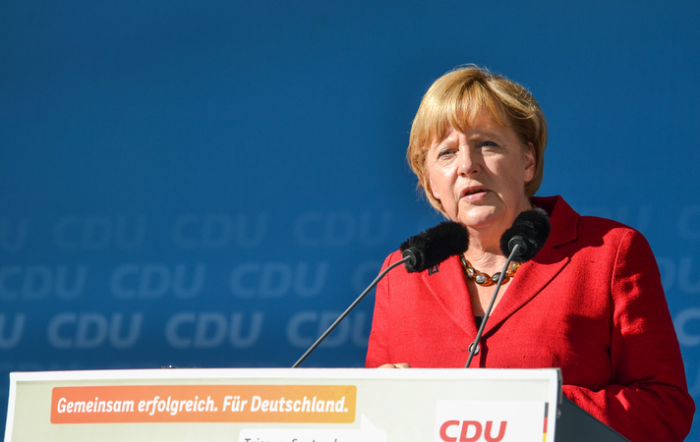 Kanzlerin Merkel in China: Deutschland muss sich zur Schutzverantwortung bekennen