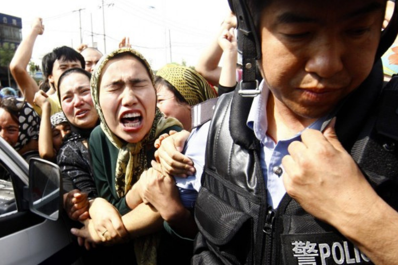 Umerziehung der Uiguren: Wascht Gehirne, reinigt Herzen
