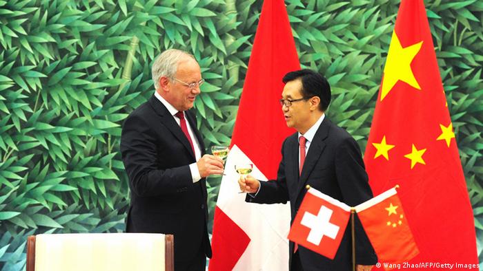 Schweizer Handelsdeal mit China klammert Menschenrechte aus